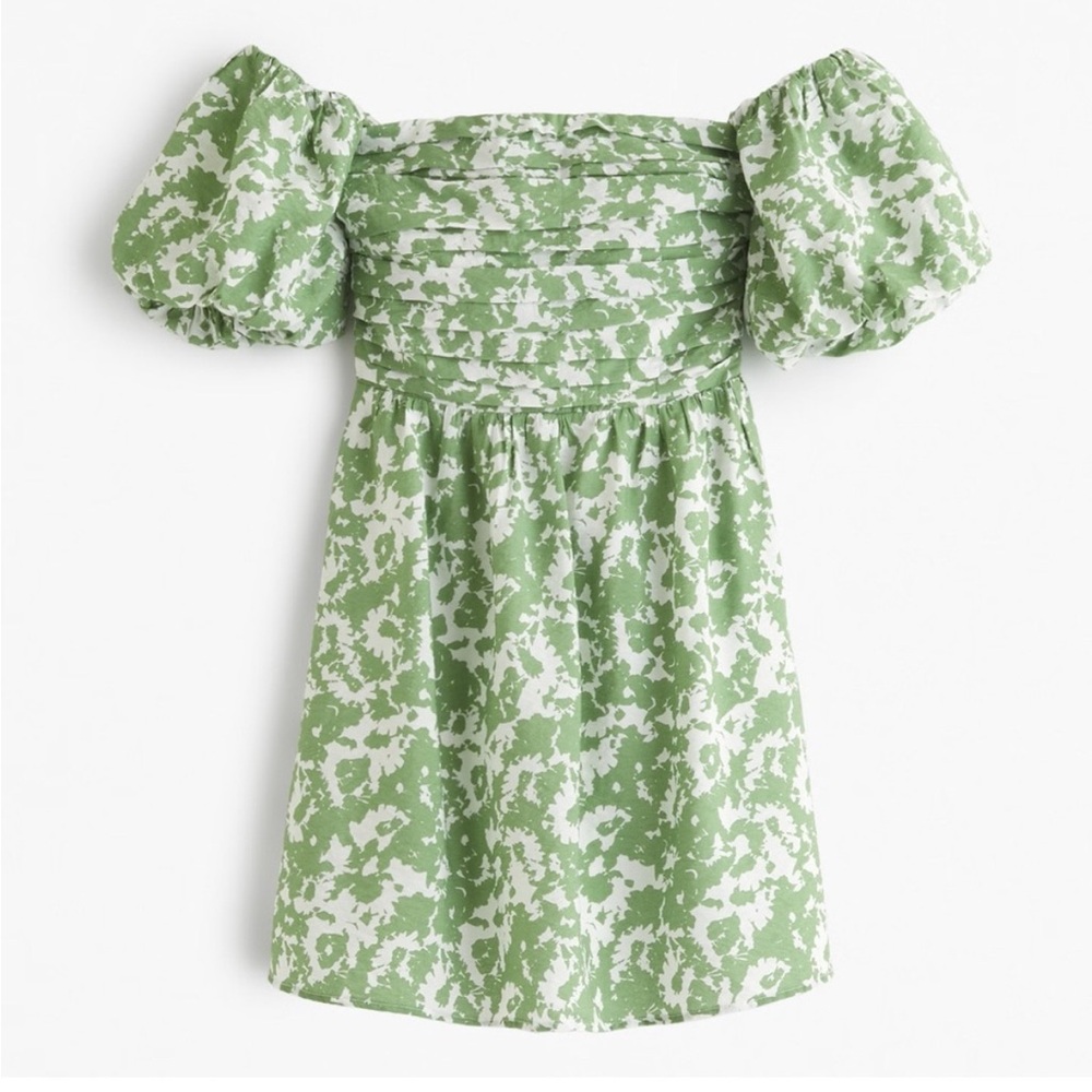 Floral Green and White abercrombie Dress attachable sleeves sz small